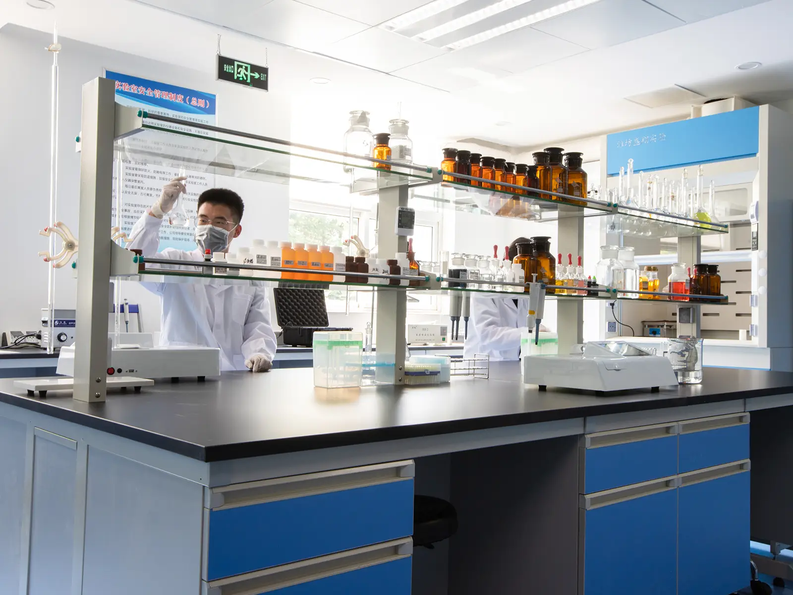 蜂蜜還原糖蔗糖淀粉酶綜合檢測一體機：蜂蜜品質(zhì)的“智能把關(guān)者”